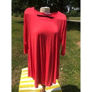 Jollie Love 2x Red ¾ sleeve blouse